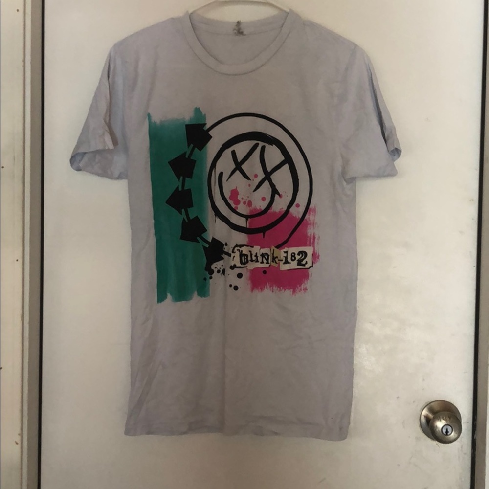 Blink 182 T shirt